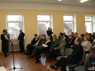 The guests are listening to the reports